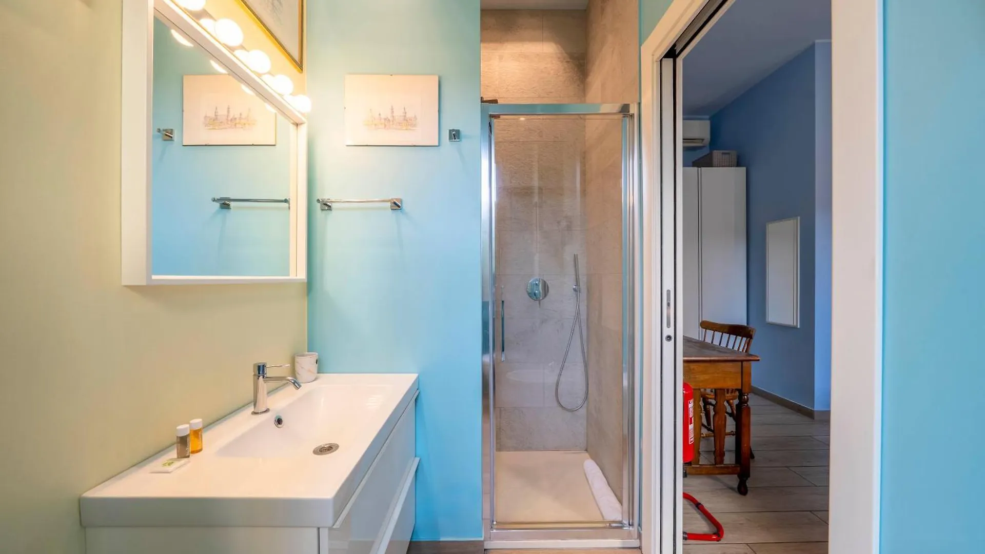 Private Room Duomo Autentica Home Sharing Milan Guest house