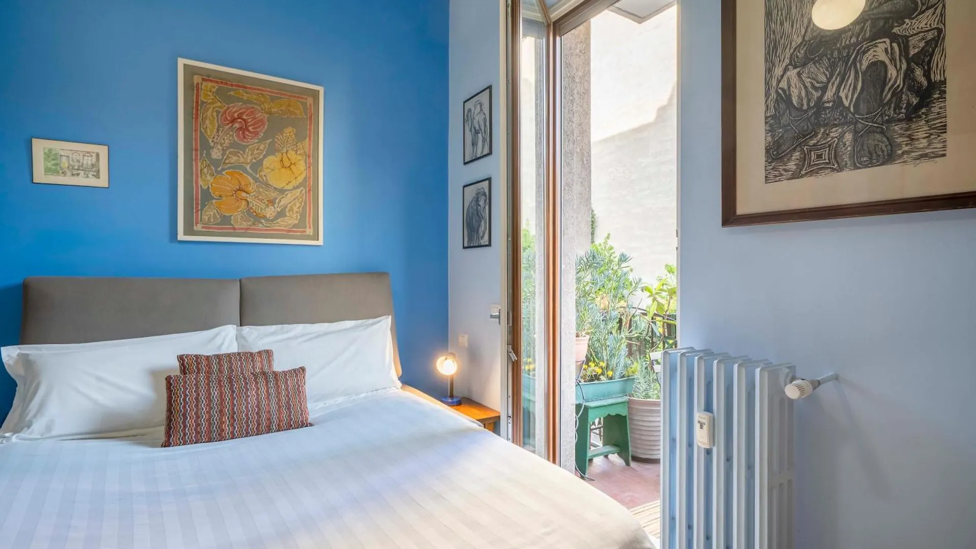 Private Room Duomo Autentica Home Sharing Milan 0*,  Italy