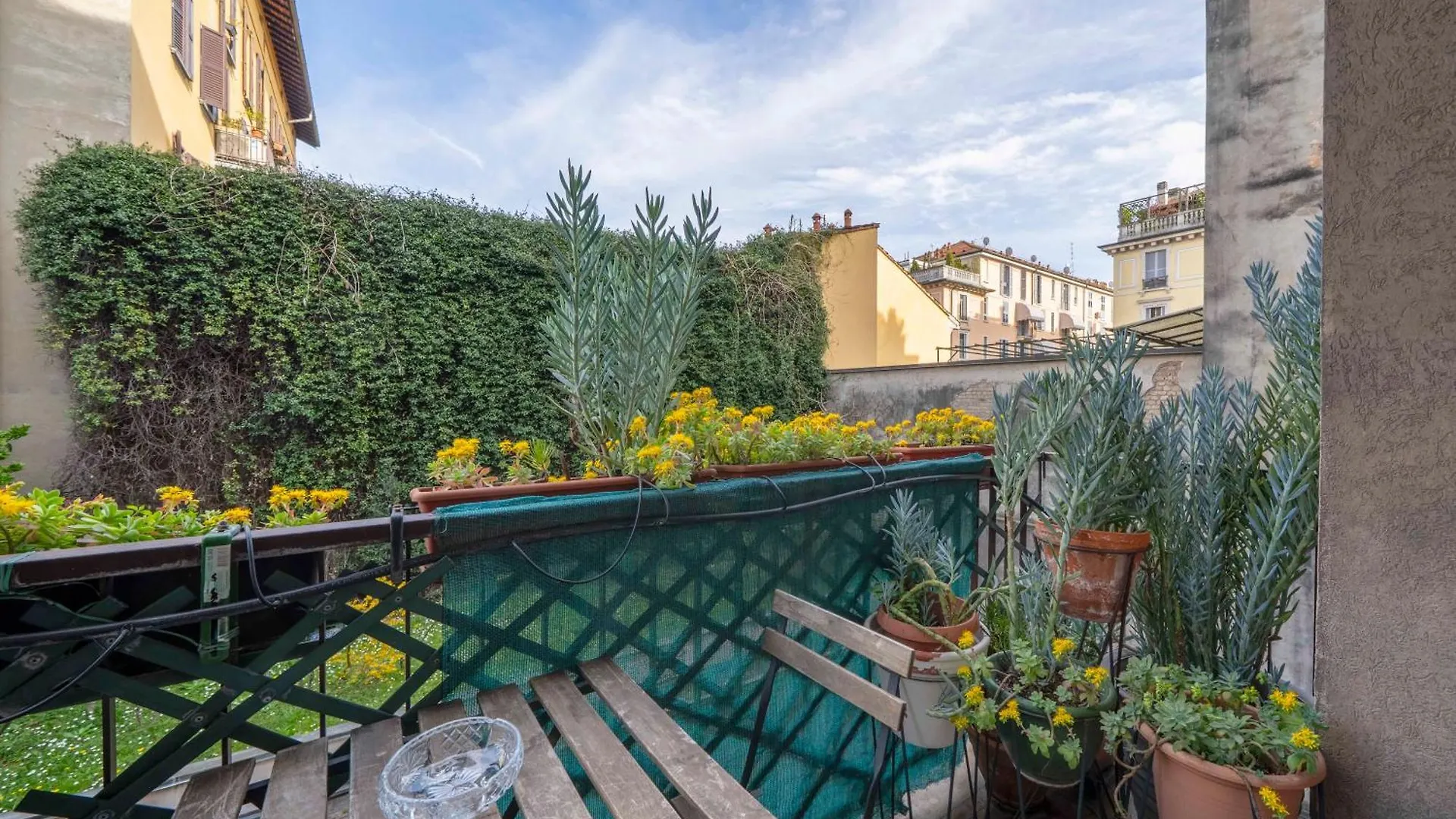 Private Room Duomo Autentica Home Sharing Milan